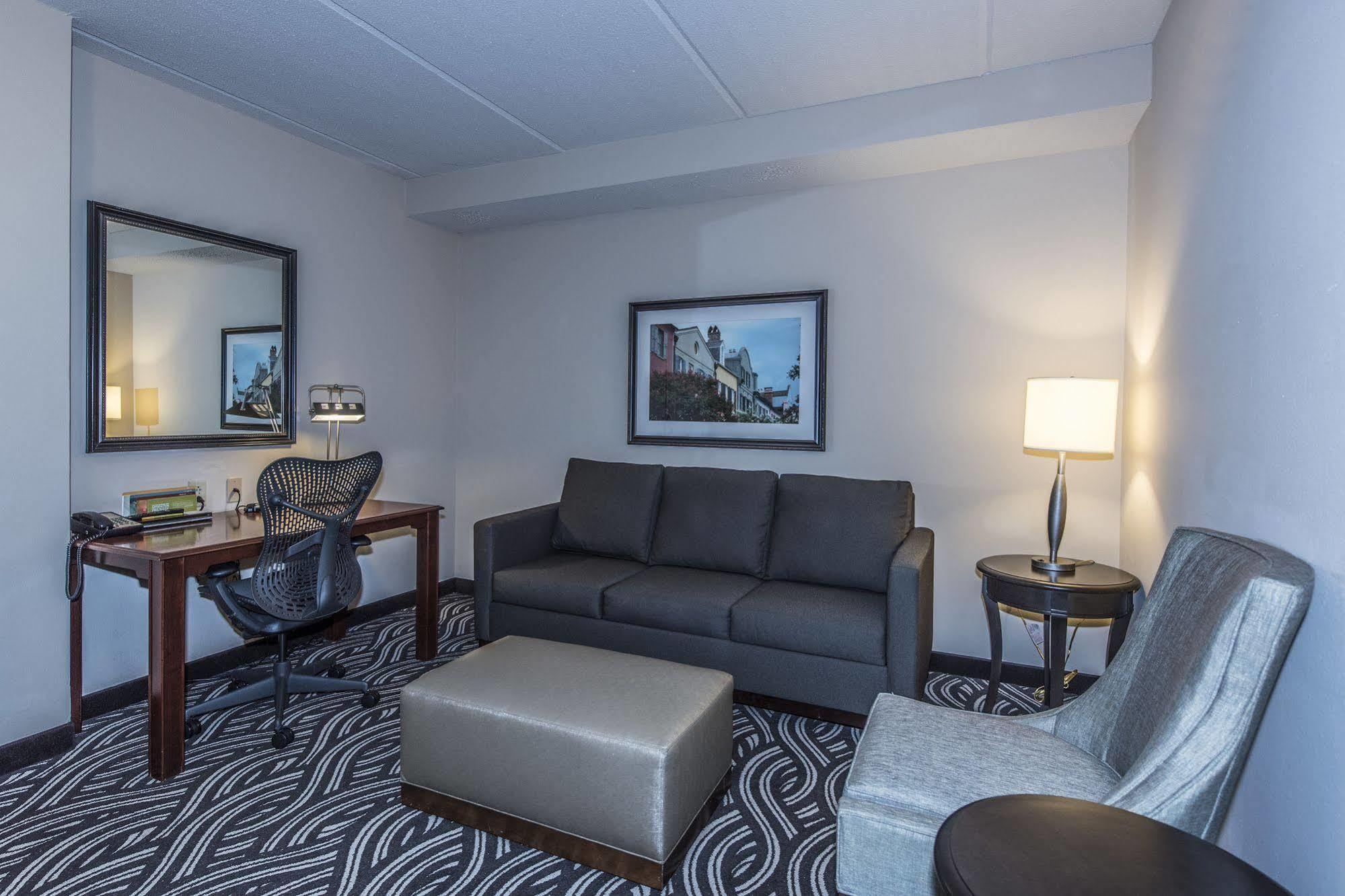 Hilton Garden Inn Charleston Airport North Charleston Exterior photo