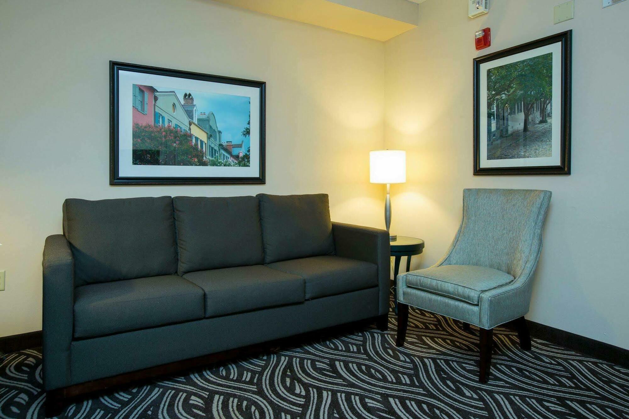 Hilton Garden Inn Charleston Airport North Charleston Exterior photo